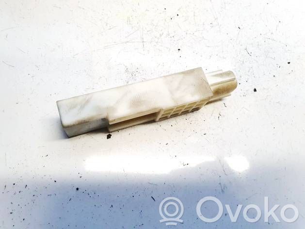 Antenna control unit   KD47676NXA,140521,KD47676NXA,X1T60771