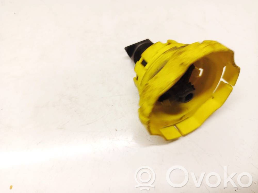 Citroen C4 I Boulon de roue de secours 