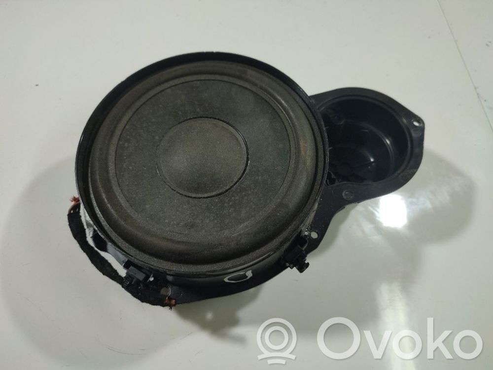 Volkswagen PASSAT B6 Altoparlante portiera anteriore 