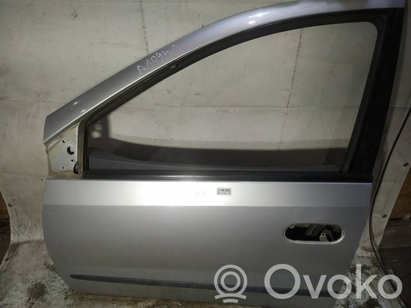 Nissan Almera Tino Front door 