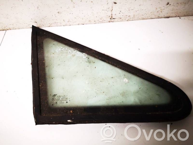 Front triangle window/glass   AS2,AS2