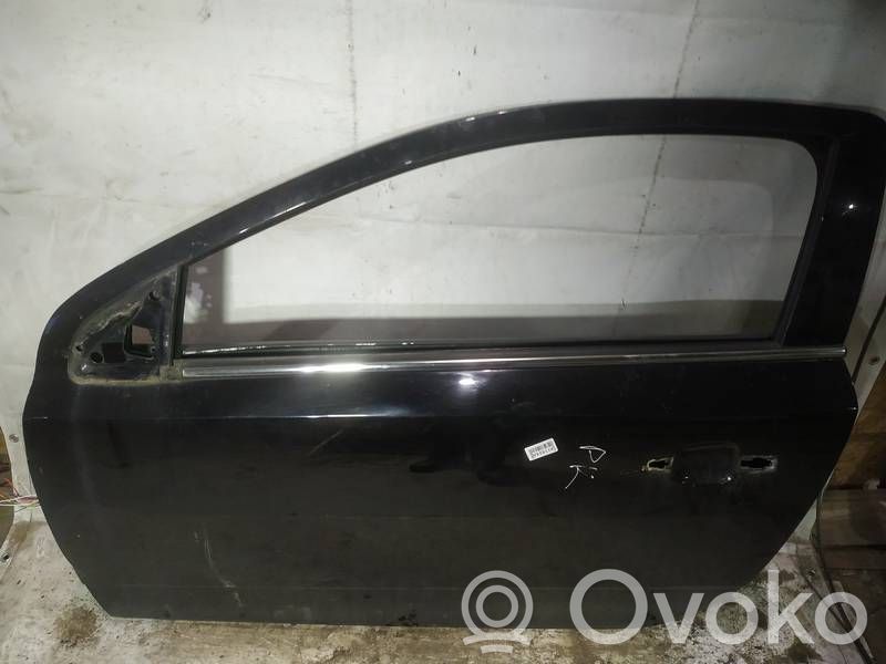 Opel Astra H Drzwi przednie 