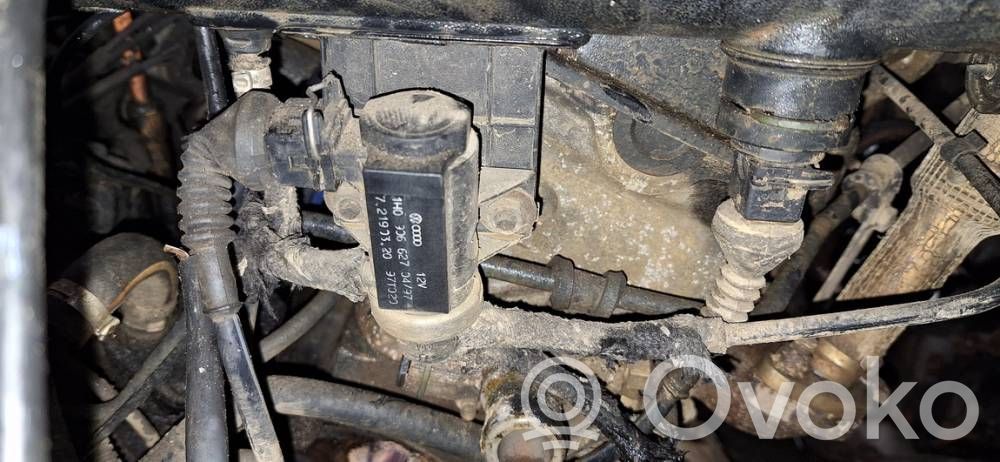 Volkswagen PASSAT B5 Solenoid supapă turbosuflantă 