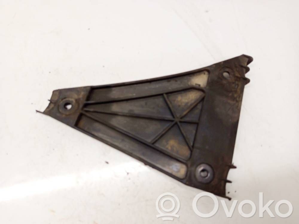 Audi A4 S4 B5 8D Suport montare bară spate 