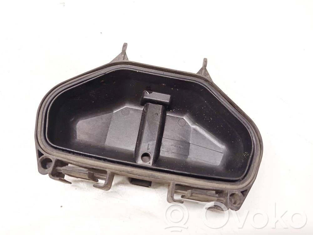 Audi A4 S4 B5 8D Capac bec far 