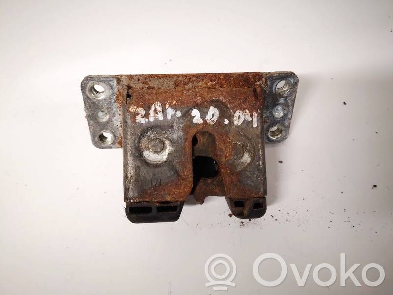 Opel Zafira A Serrure de loquet coffre