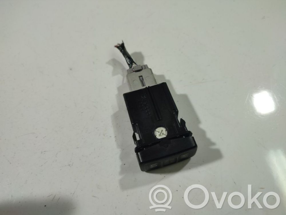 Toyota Avensis Verso Altri interruttori/pulsanti/cambi 
