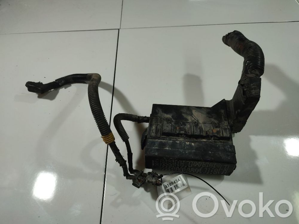 Nissan Almera Tino Set cutie siguranțe 