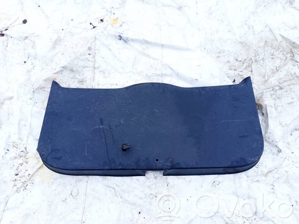 Autres éléments garniture de coffre   5L6867975B,5L6867975B