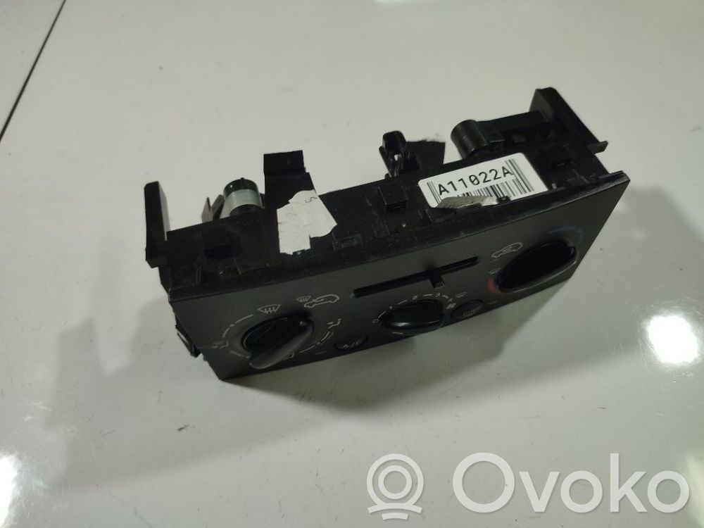 Panel klimatyzacji   N102079B,13403G,69910002,N102079B