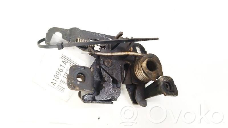 Încuietoare capotă   8D0823509,8D0823509