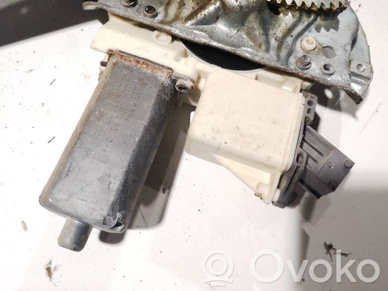 Toyota Avensis T250 Motor macara geam ușă spate 