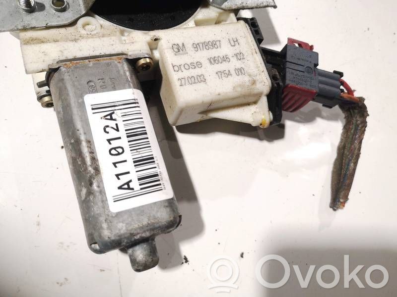 Opel Vectra C Motorino alzacristalli della portiera anteriore 