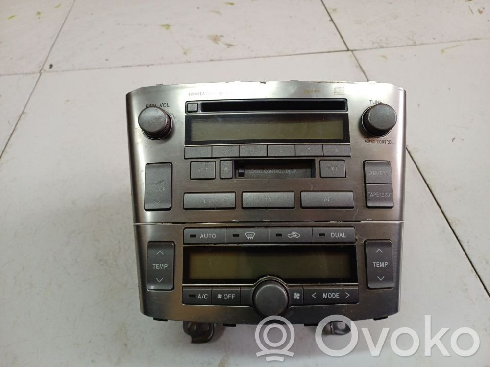 Toyota Avensis T250 Ecran/afișaj/ecran mic 