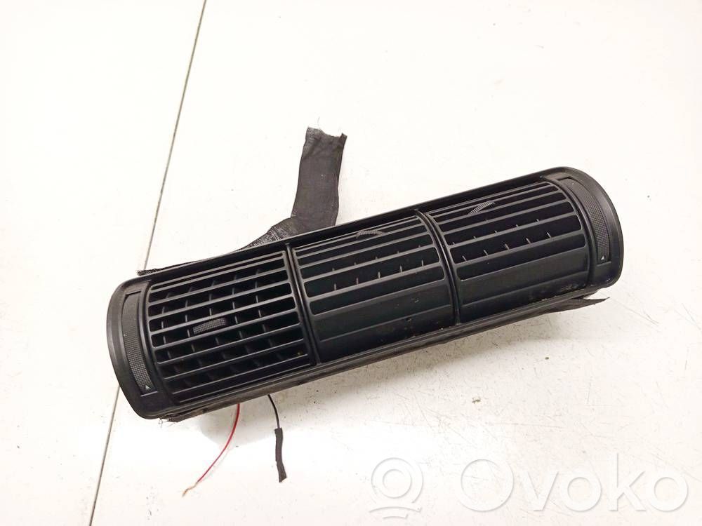 Rejilla de ventilación central del panel   8D1820951,8D1820951