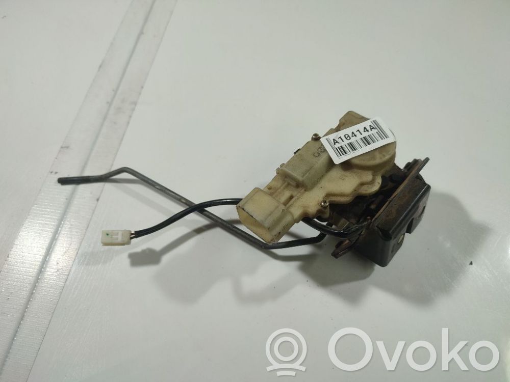 Engine bonnet/hood lock/catch