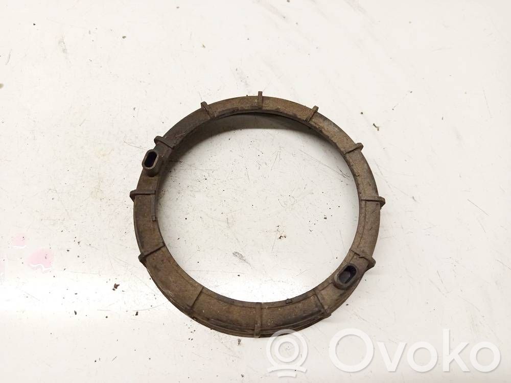 Peugeot RCZ Inel/piuliță fixare pompă combustibil înecată 
