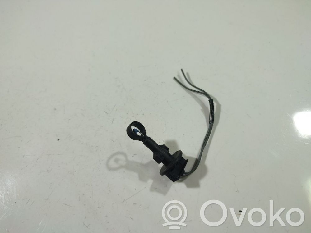 Sisätilojen lämpötila-anturi