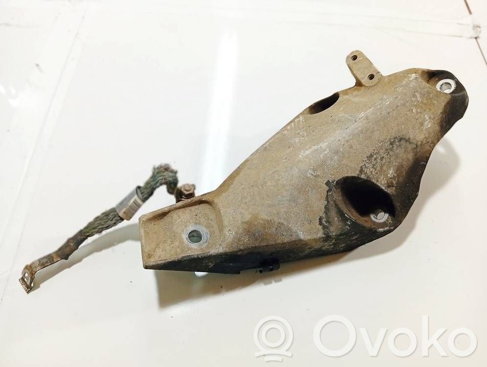 BMW X1 E84 Engine mounting bracket 