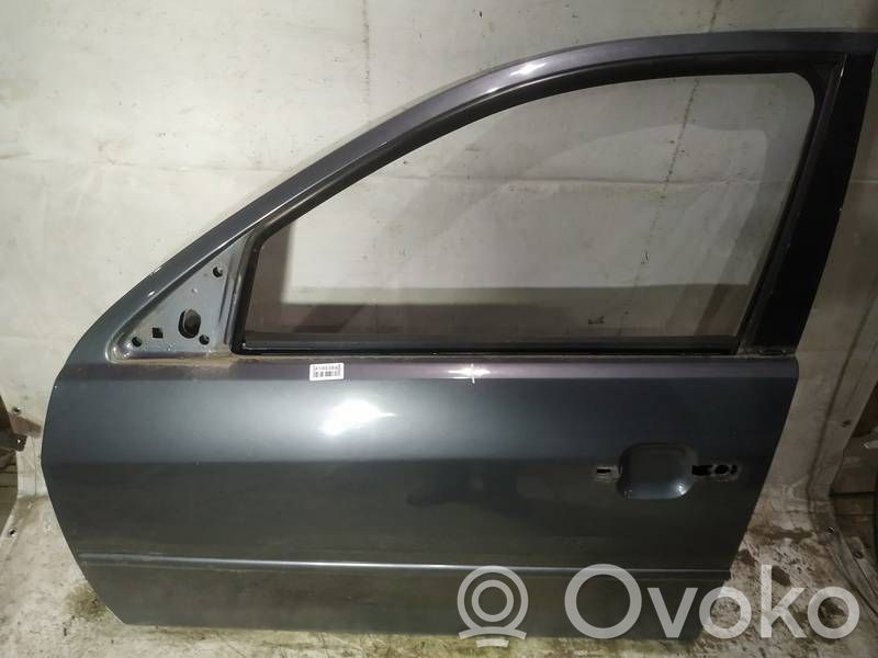 Ford Mondeo Mk III Front door 