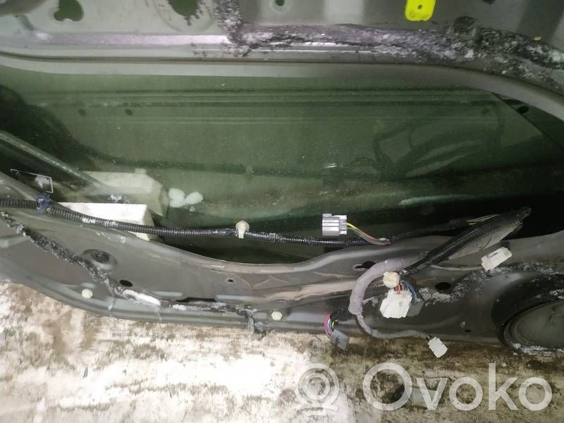 Honda Civic Vitre de fenêtre porte avant (4 portes)