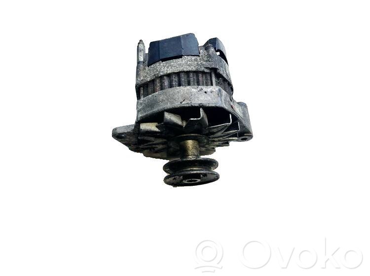 Audi 80 90 B3 Generatorius 