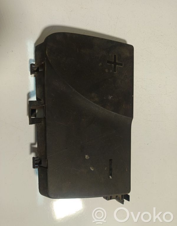 Deckel Batteriekasten   7102N00000PRF,7102N00000PRF,9647467980