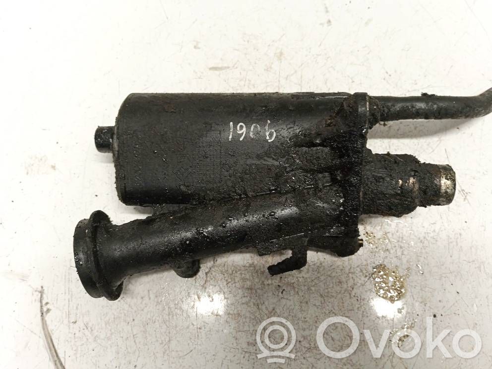 Renault Trafic II (X83) Separatore dello sfiato dell’olio
