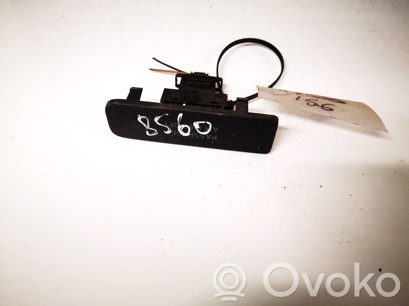 Volkswagen Golf Plus Comutator pornit/oprit airbag pasager 