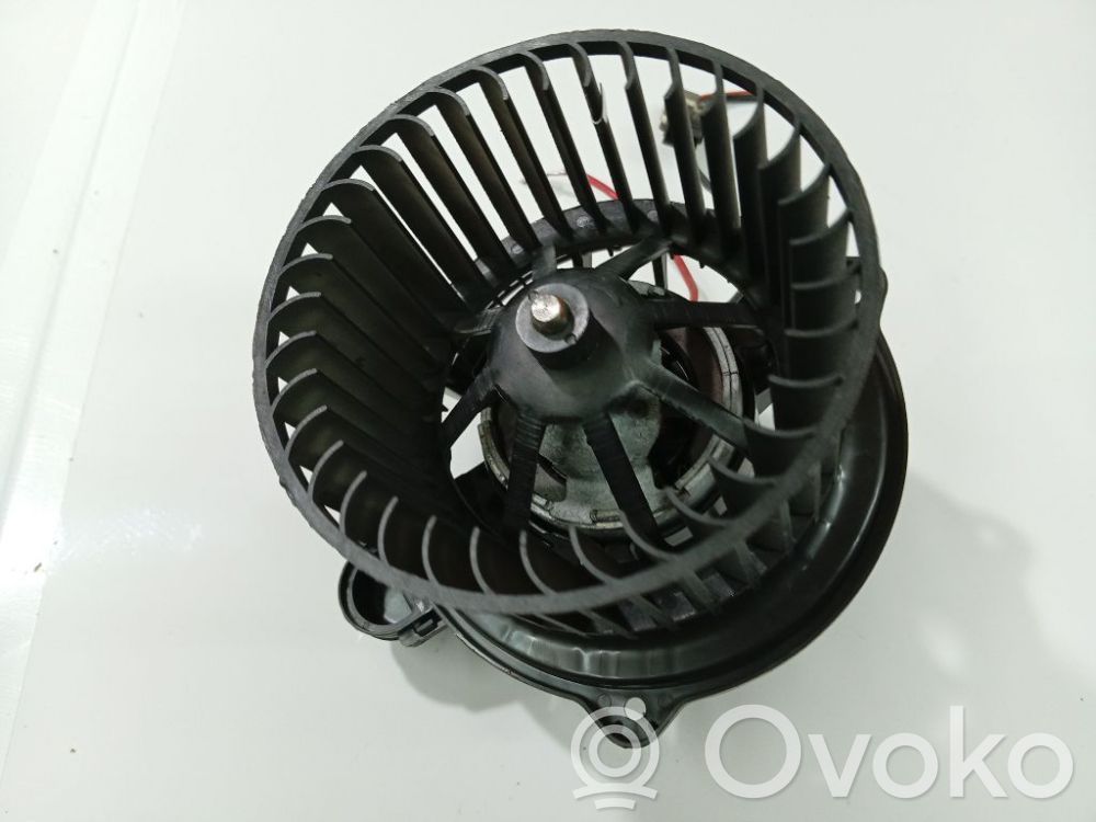 Mazā radiatora ventilators   0052202,0052202,195002,87820