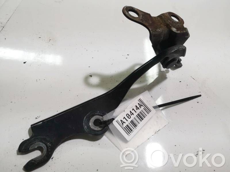 Charnière, capot moteur
