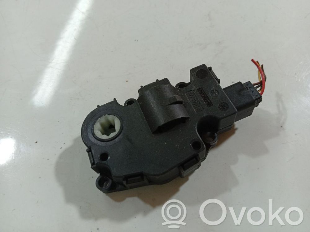 BMW 3 E90 E91 Air flap motor/actuator 