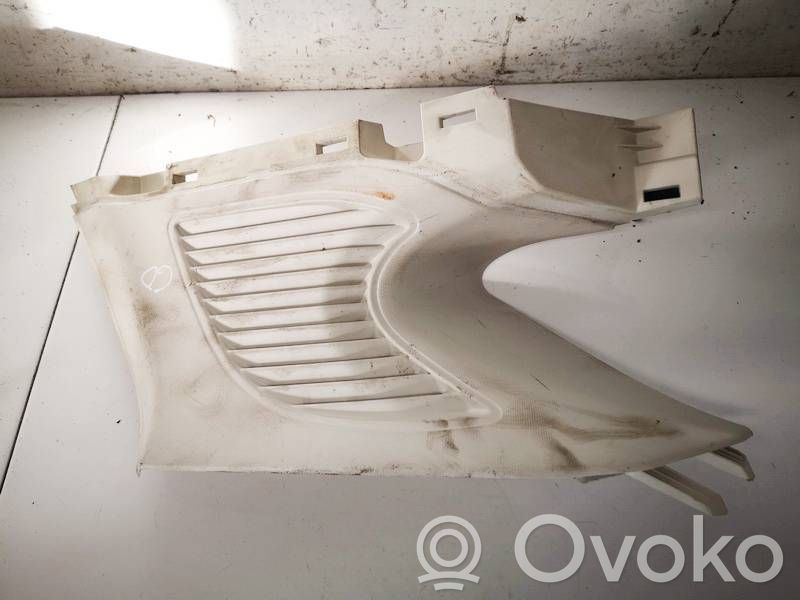 Ford Focus Moldura del pillar (D) (Inferior) 