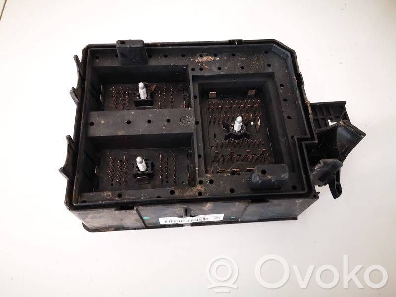 Opel Corsa E Sicherungskasten komplett 