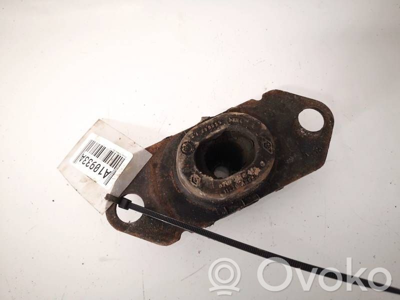 Engine mount bracket   8200042455,11220AX600,11220AX600,8200042455