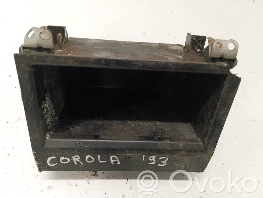 Toyota Corolla E100 Consolă centrală