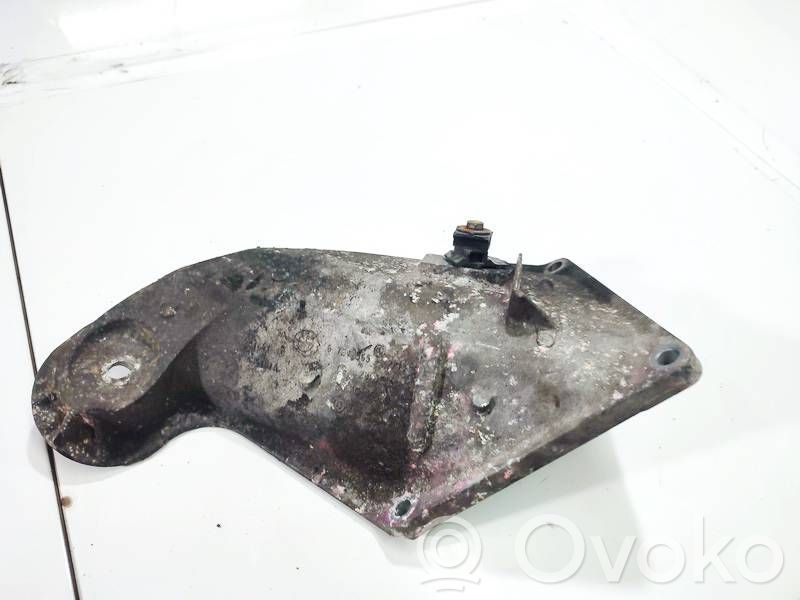 BMW 1 E81 E87 Engine mounting bracket 