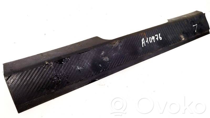 Ford Mondeo MK IV Copertura del rivestimento del sottoporta anteriore 