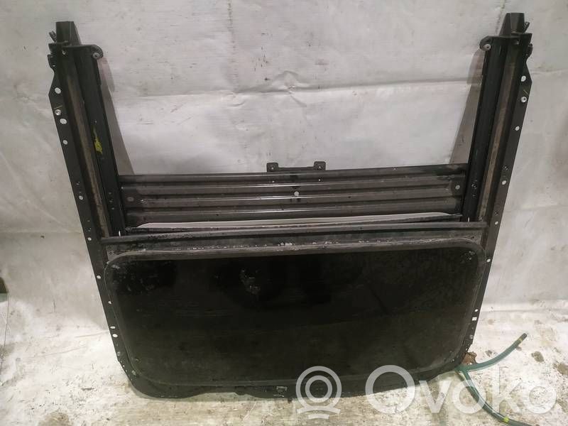 Juego de techo solar
