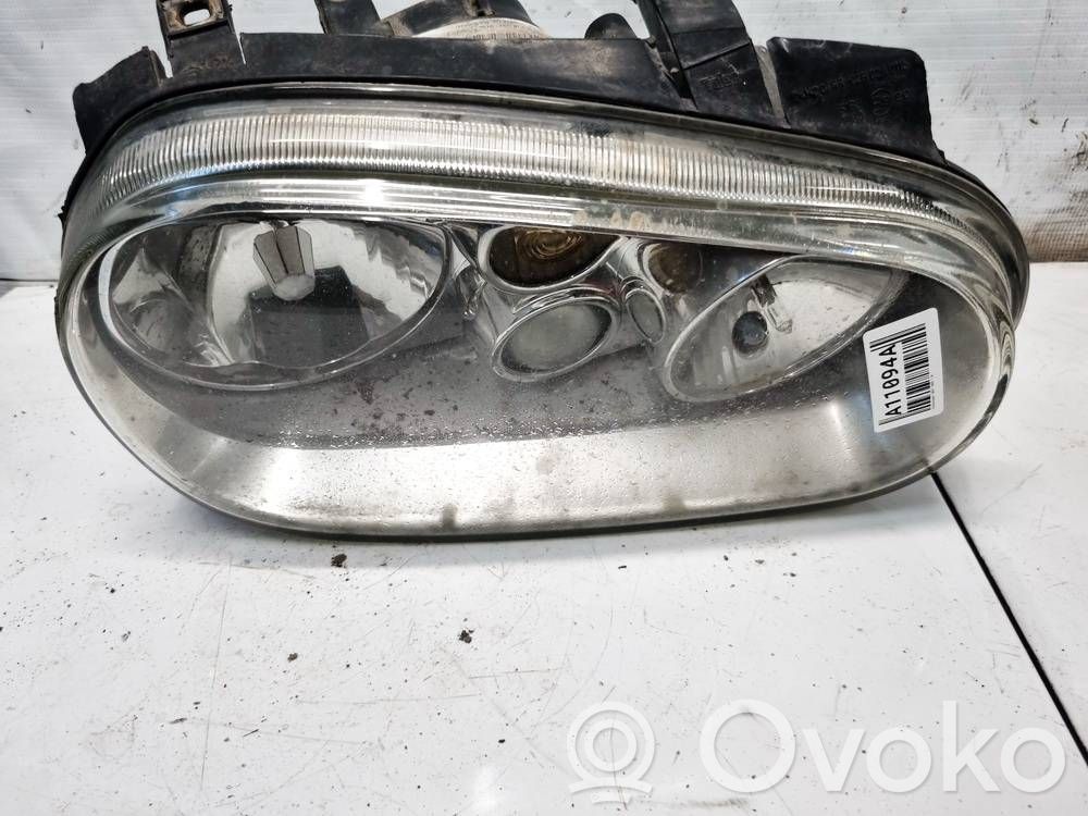 Volkswagen Golf IV Faro/fanale 