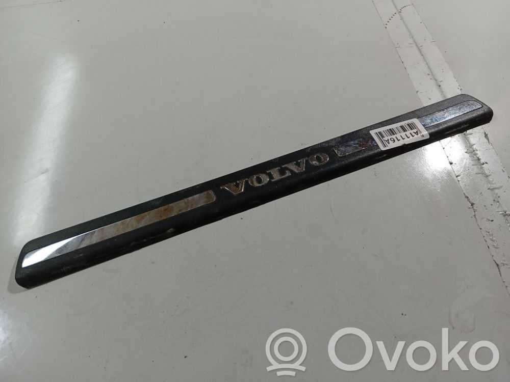 Volvo S80 Etuoven kynnyksen suojalista