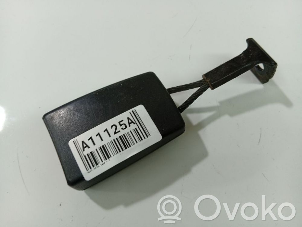Opel Astra H Takaistuimen turvavyön solki 