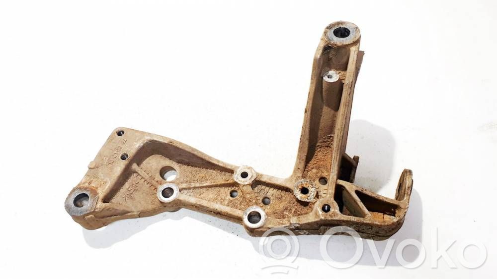 Querlenker Achsschenkel vorne   1K0199295E,1K0199295E