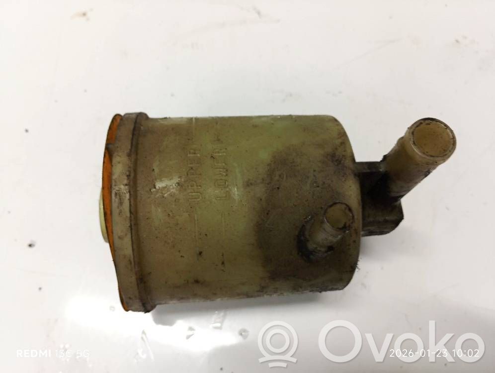 Ohjaustehostimen nestesäiliö   QFX100140,QFX100140