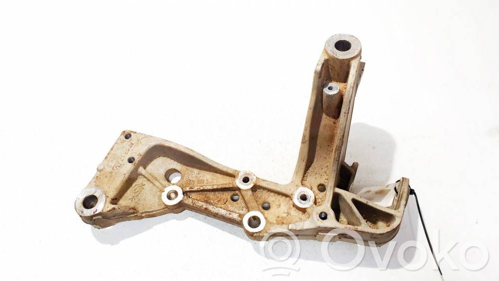 Audi A3 S3 8P Braccio di controllo sospensione anteriore inferiore/braccio oscillante