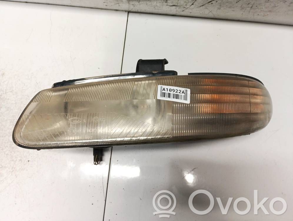 Chrysler Voyager Scheinwerfer 
