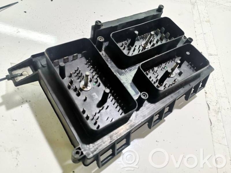 Opel Astra H Set scatola dei fusibili 