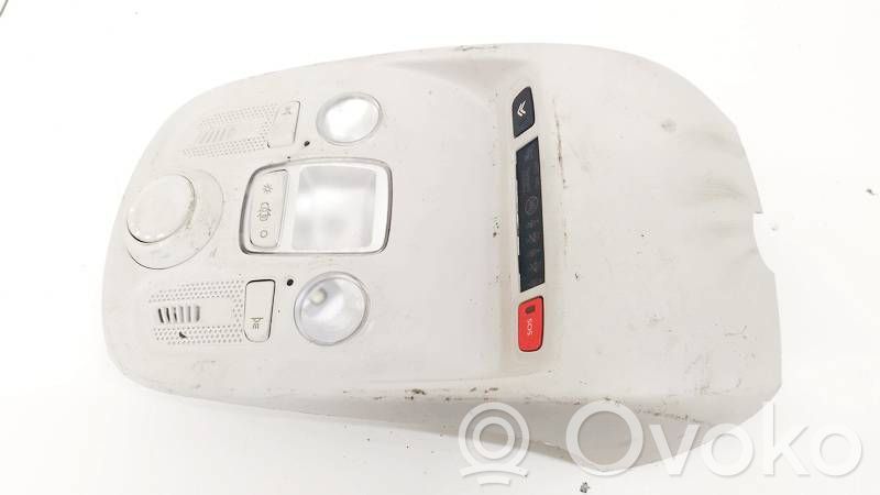 Citroen C4 I Etuistuimen valo 