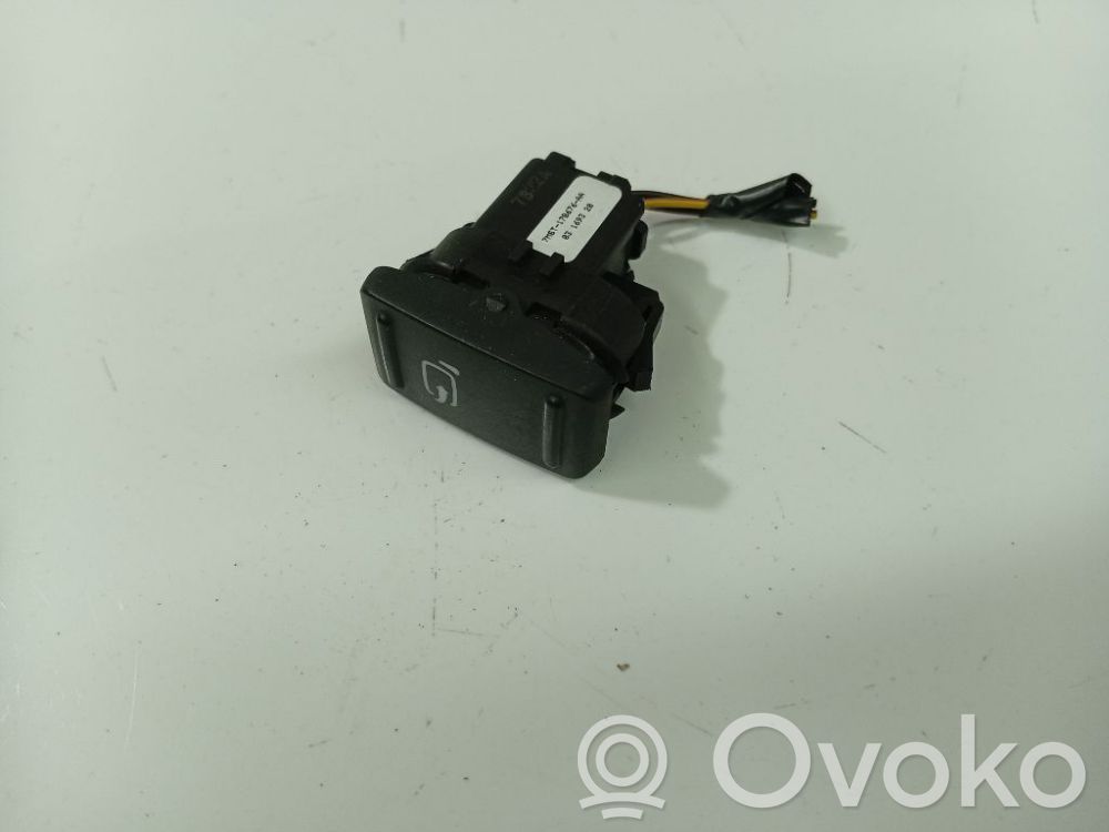 Ford C-MAX I Wing mirror switch 