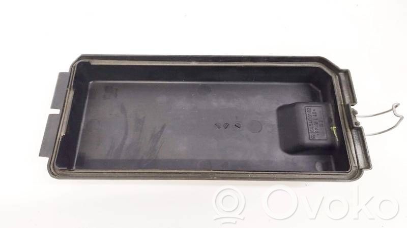 Mercedes-Benz R W251 Coperchio scatola dei fusibili